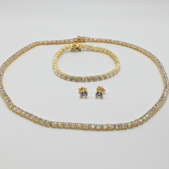 NEW SET 18k, Necklace, Bracelet & Earrings, 4 Pieces, Cubic Zirconia, 18k, 925, - Picture 5 of 14